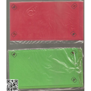 einfache Bridge Karte mit passendem Umschlag für Preise, rot oder grün